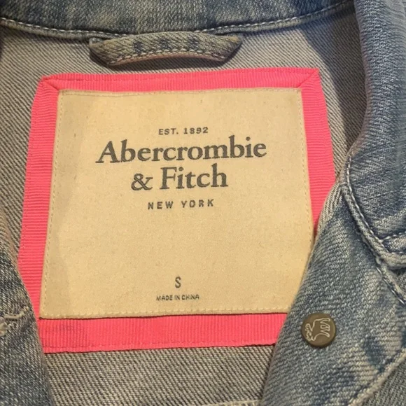 Abercrombie cropped denim jacket - Picture 4 of 6